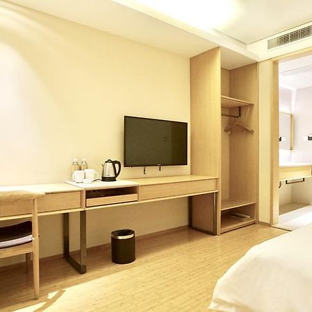 Ji Hotel Shanghai Oriental Pearl Tower Zewnętrze zdjęcie