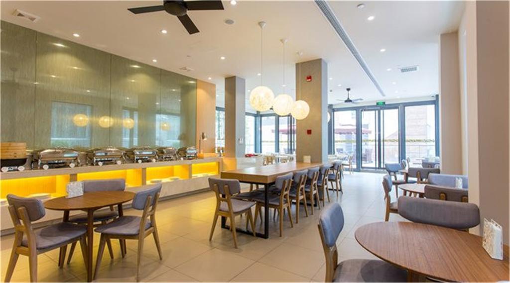 Ji Hotel Shanghai Oriental Pearl Tower Zewnętrze zdjęcie