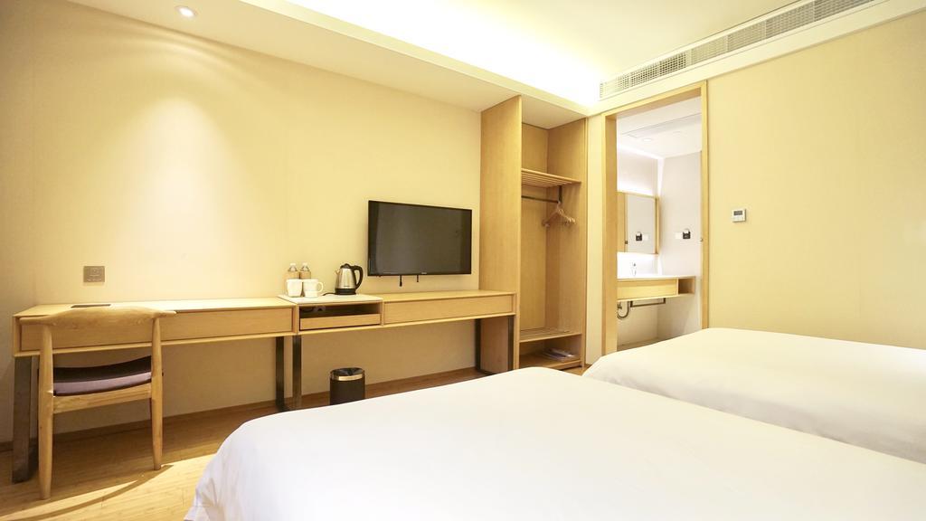 Ji Hotel Shanghai Oriental Pearl Tower Zewnętrze zdjęcie